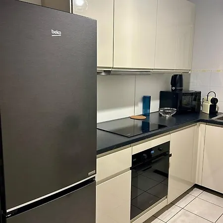 Le Patis 招待所 米尼亚卢博瓦尔