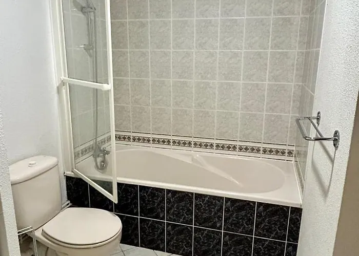 Le Patis Pensión 3*